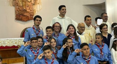 9 Lupi Ricevono il Sacramento della Comunione